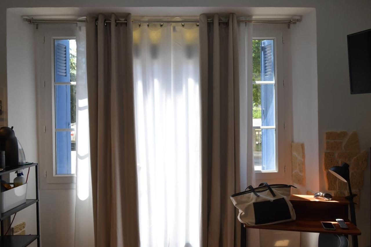 Aux 4 Logis Appart-Hotel - Studio Le City - Petit Dejeuner Inclus 1Ere Nuit Фуа Екстер'єр фото