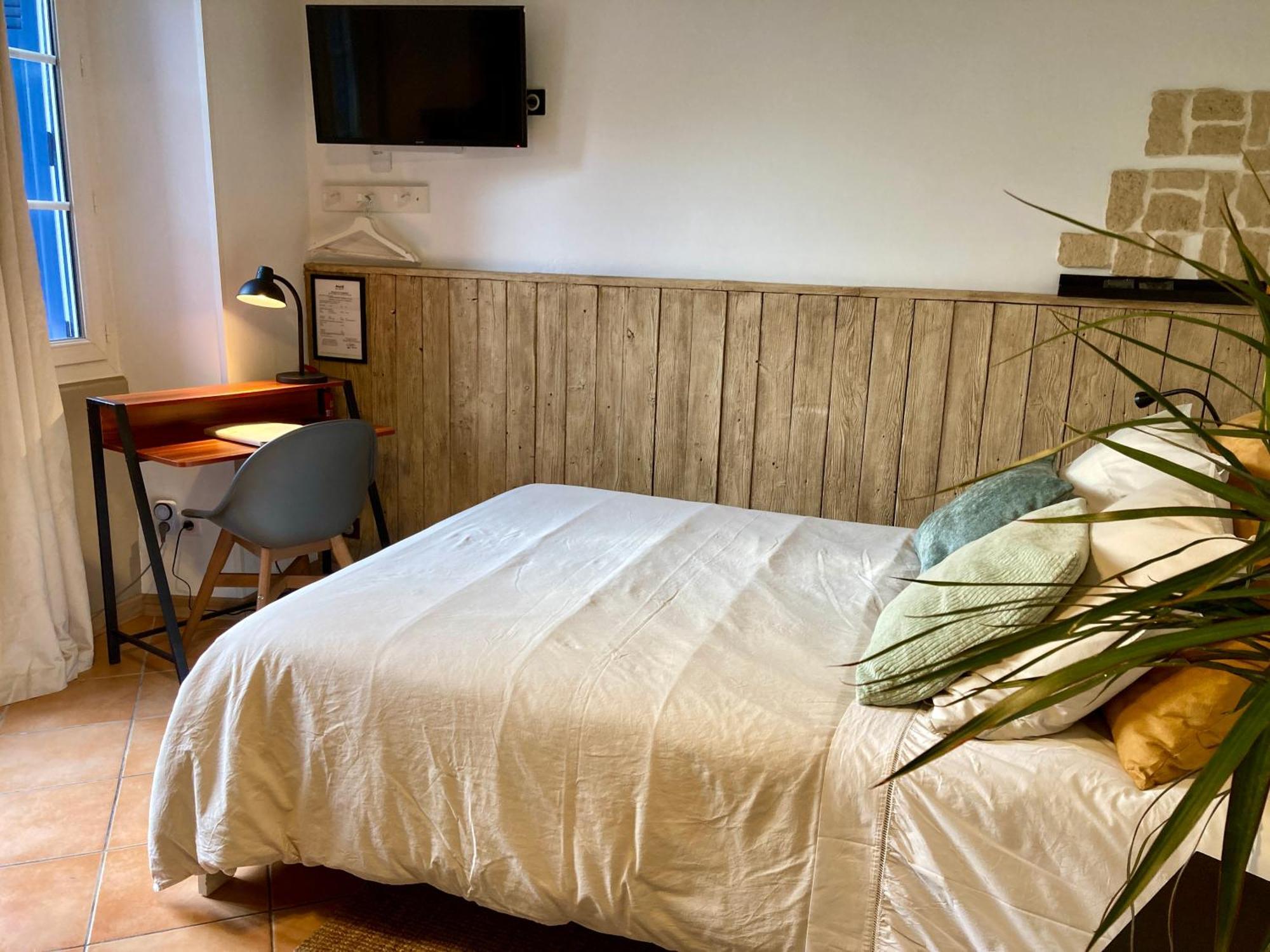 Aux 4 Logis Appart-Hotel - Studio Le City - Petit Dejeuner Inclus 1Ere Nuit Фуа Екстер'єр фото